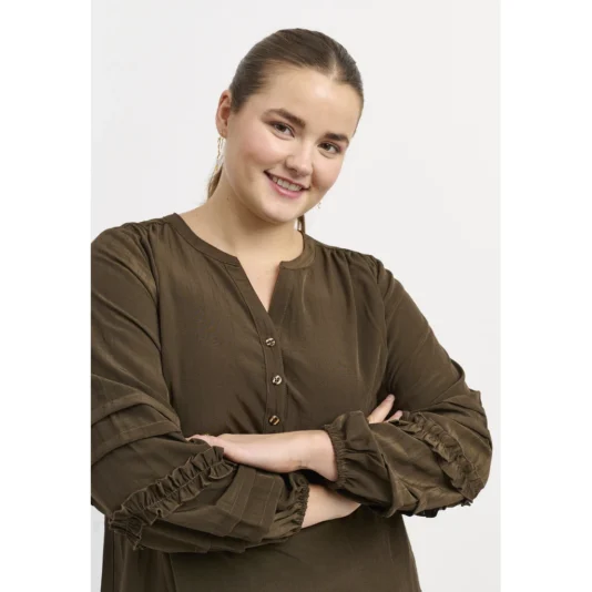 ADIA pluus Dafina